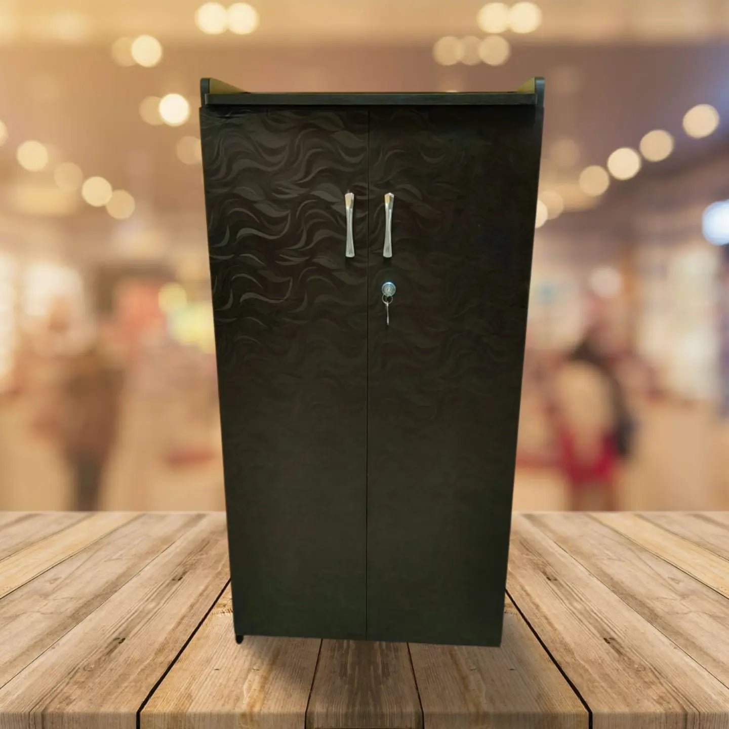 Wardrobe(feet)h4*L2*d1 with2door4shelf